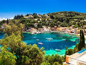 summer,holiday,in,greece,-,picturesque,loggos,village,in,paxos