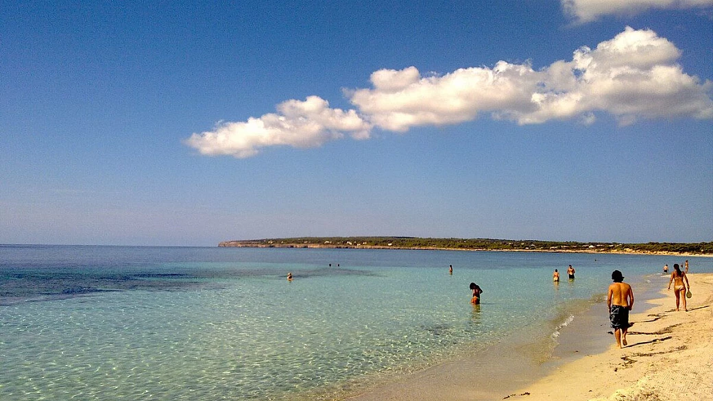 maiorca: andar per calette ma non solo