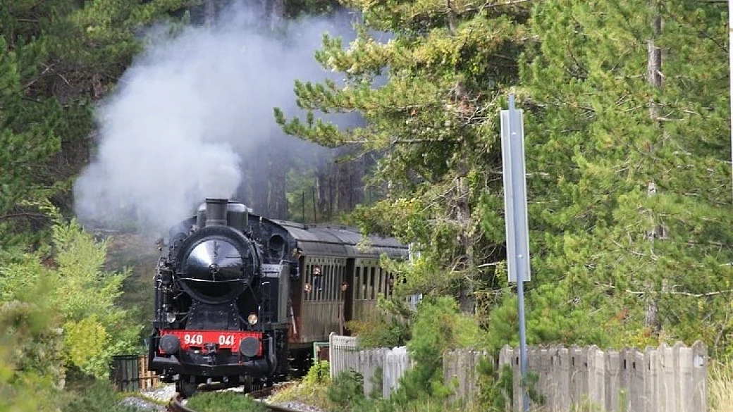 vacanza attiva in abruzzo: le attività per tutta la famiglia da non perdere quest’estate