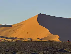 accampamento-di-nomadi-611gt