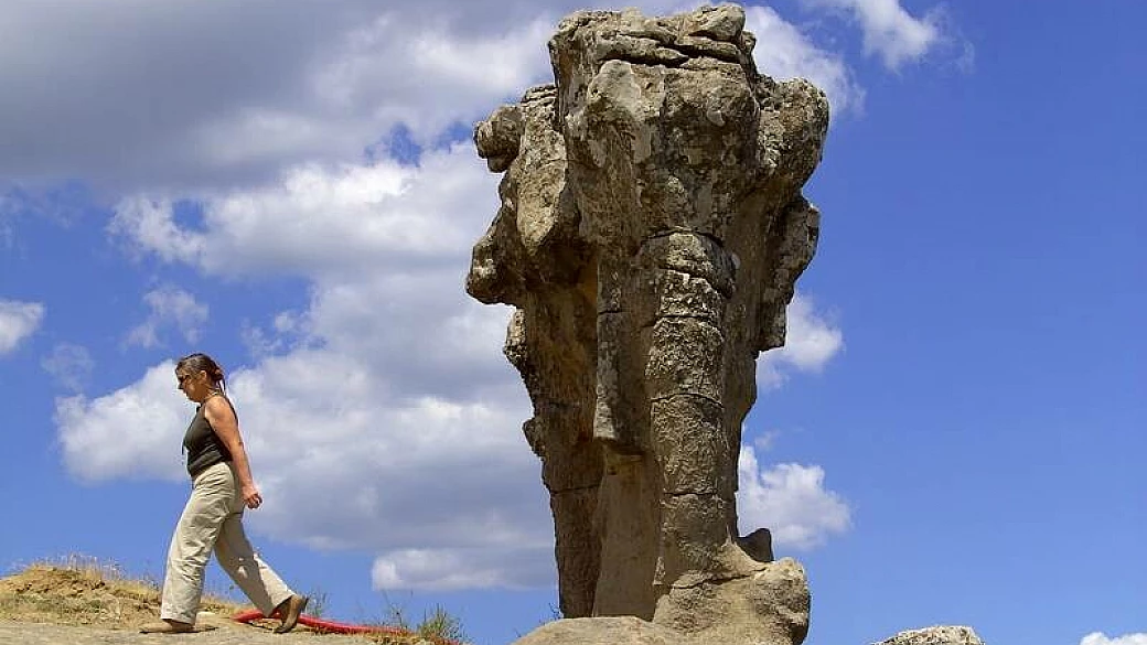 adriatica sulla rotta dei popoli del mare: le pietre dell'incavallicata