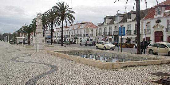 Dalla storia di Siviglia alla quiete di Monte Gordo, piccola frazione dell'Algarve