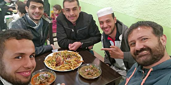 15 - selfie al ristorante Tisfrii, a Ghardaia