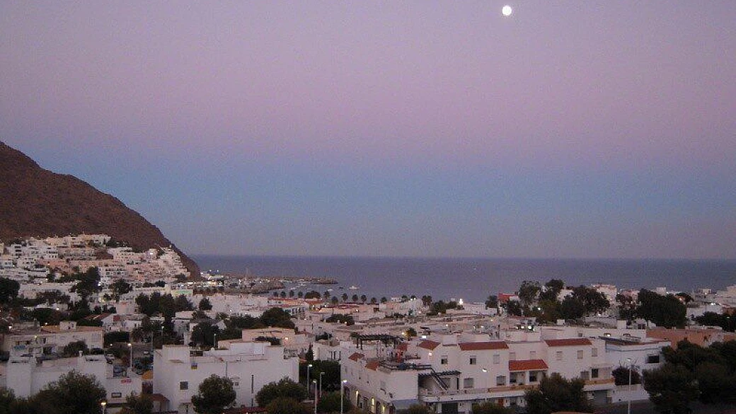 andalusia, tapas y vino