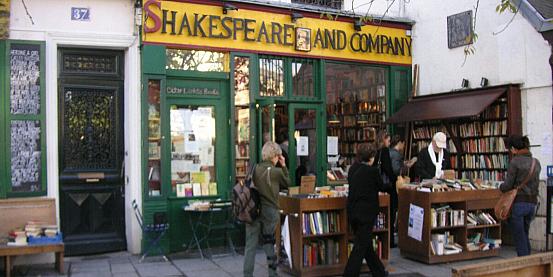 antica libreria Shakespeare & Co  - Parigi, Francia 4