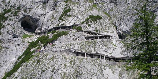 grotte di ghiaccio in austria