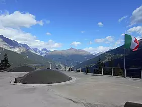 bagni-vecchi-di-bormio-terme-e7jqn