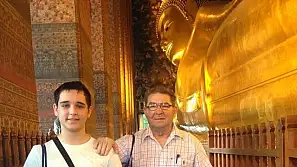 a bangkok con il nonno