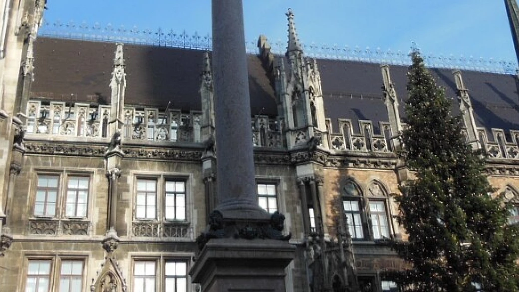 in baviera tra castelli, campi di prigionia e palazzi reali