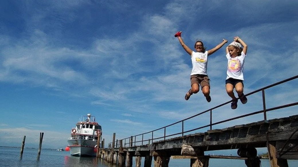 esplorando la laguna di marano