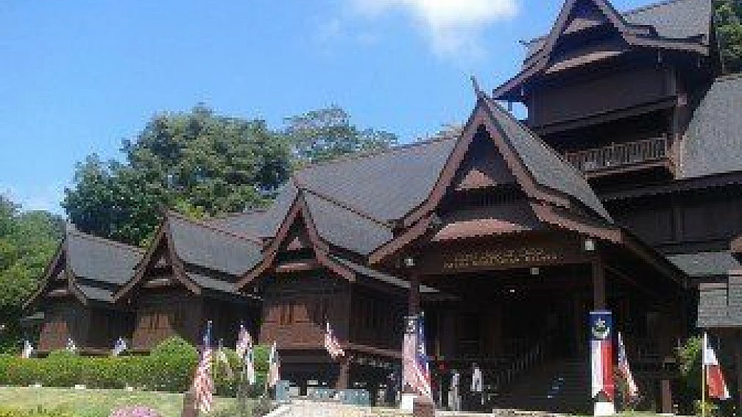 malesia: tra cemento, colline, giungla e mare a perhentian besar