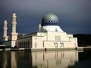 floating mosque