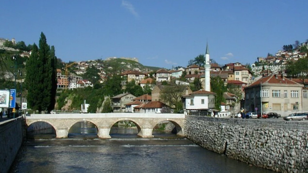 sarajevo: un consiglio in presa diretta