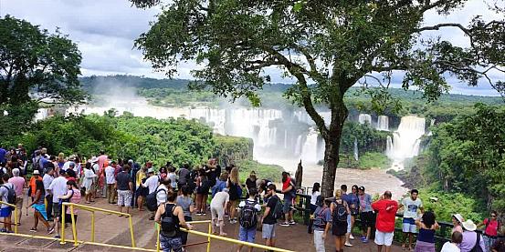 Tra Argentina e Brasile: Le favolose cascate di Iguazu