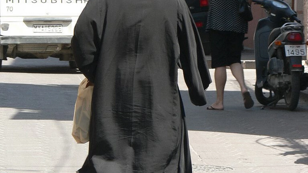 dalle sporadi alle cicladi, tutte, no alpitour