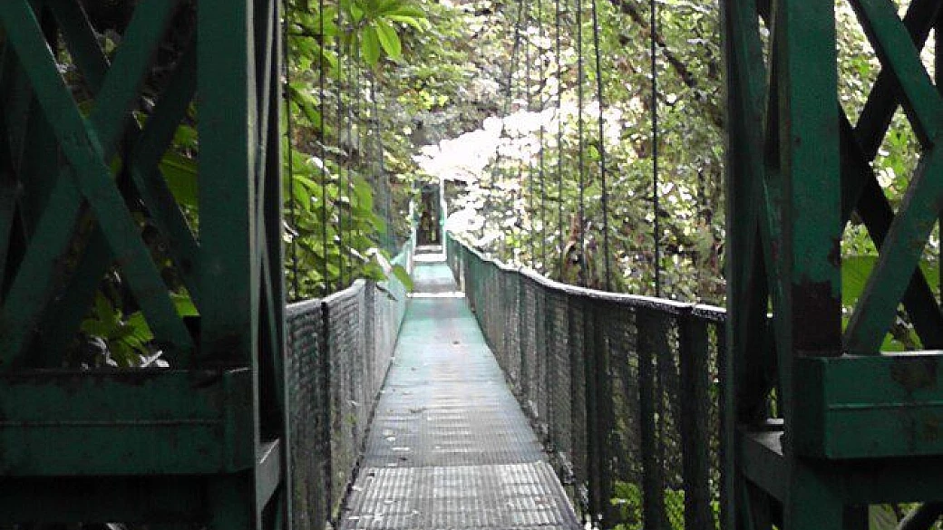 costa rica, mucho gusto e costo