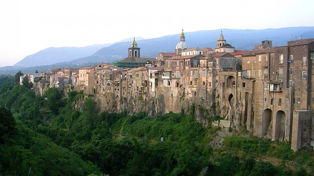 la campania tra cielo e terra