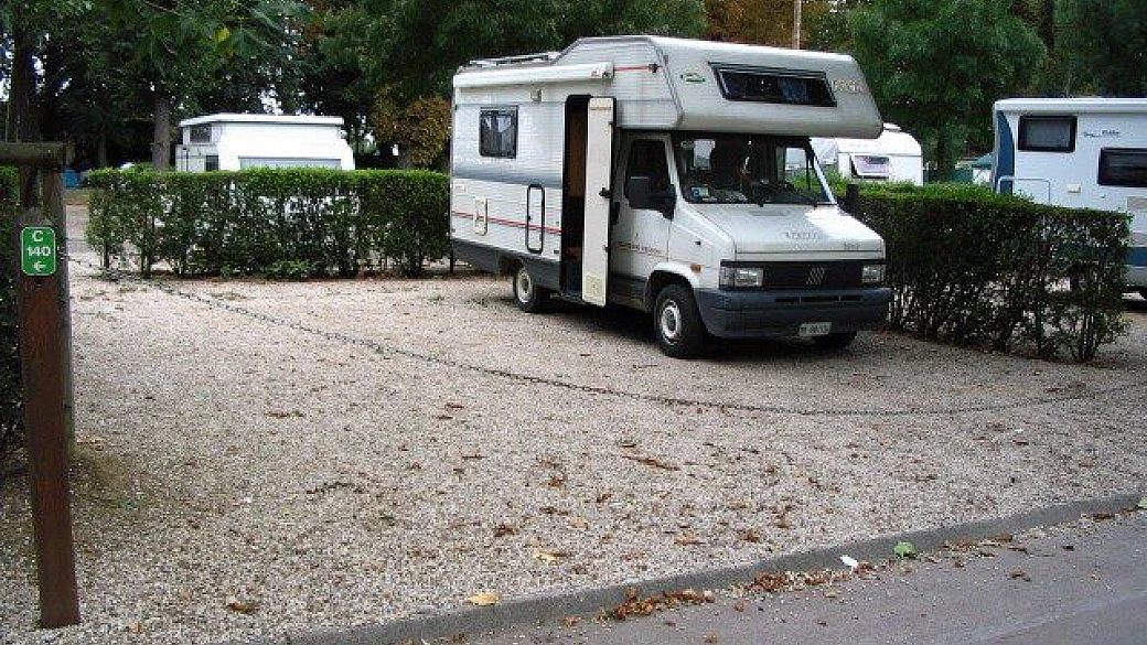 a parigi col camper