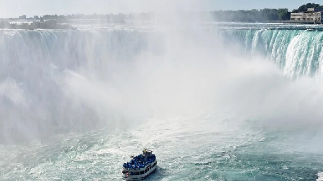 in canada tra parchi naturali e città