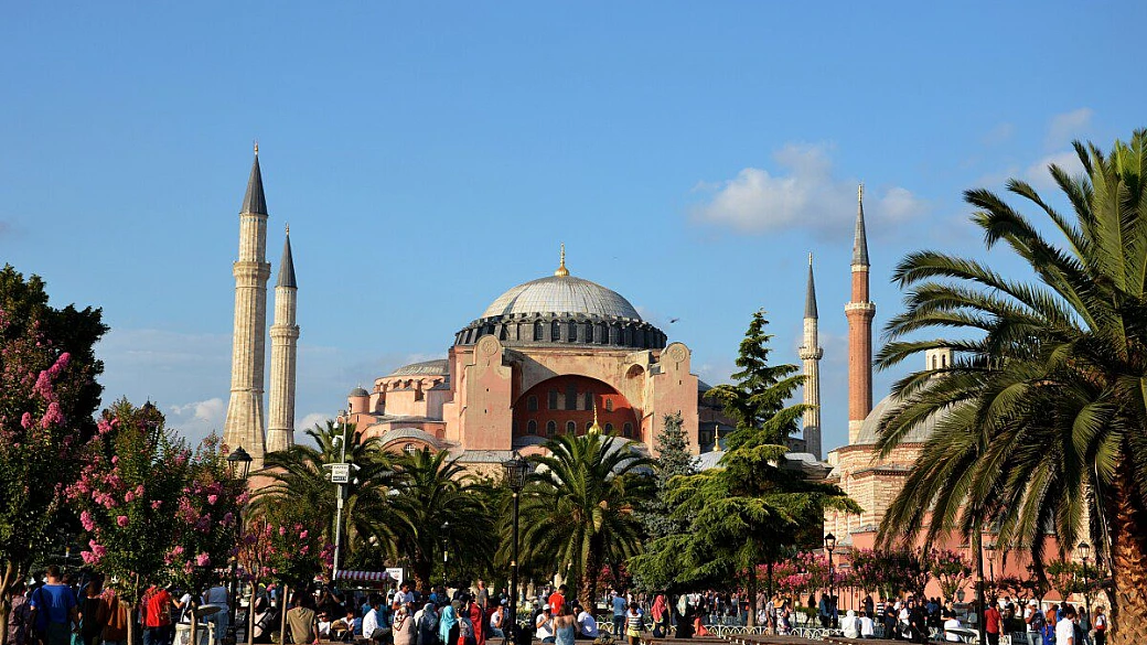 in tour da istanbul a izmir...