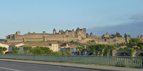 carcassonne vista dall'esterno