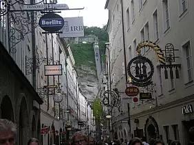 cave-di-sale-di-hallein-passeggiata-ryxnq