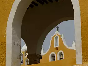 chichen-itza-monumento-sh24z