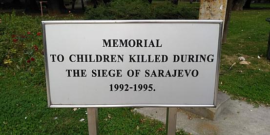 memoriale dei bimbi uccisi nell'assedio di 1