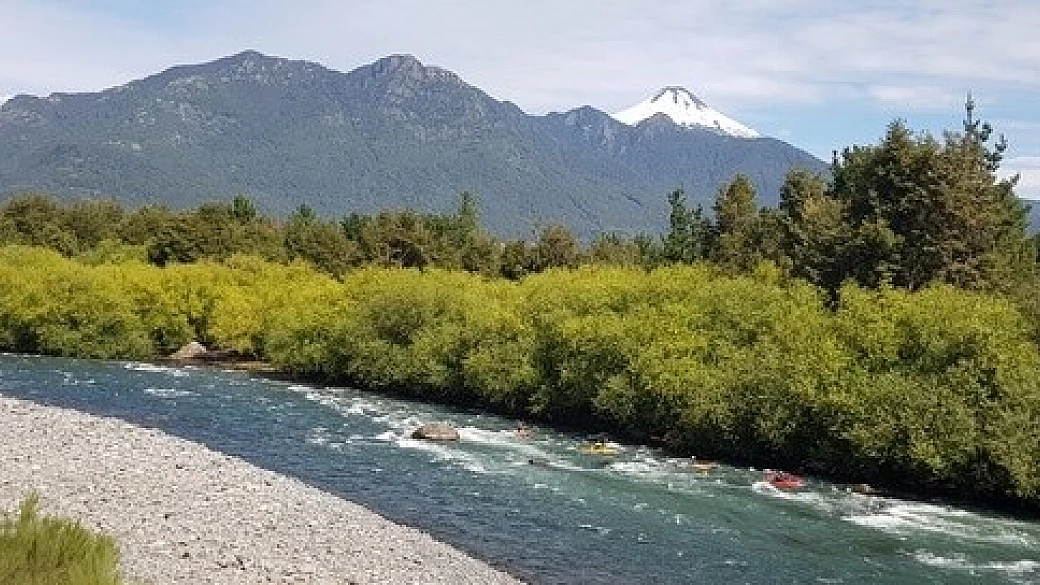attraversando la panamericana cilena, tra poesia e profumo di vino