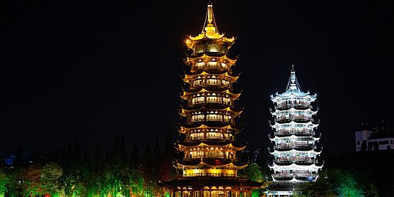 Guilin: le pagode del sole e della luna