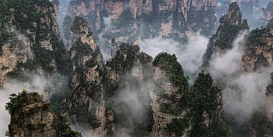 Zhangjiajie Forest National Park dopo la pioggia