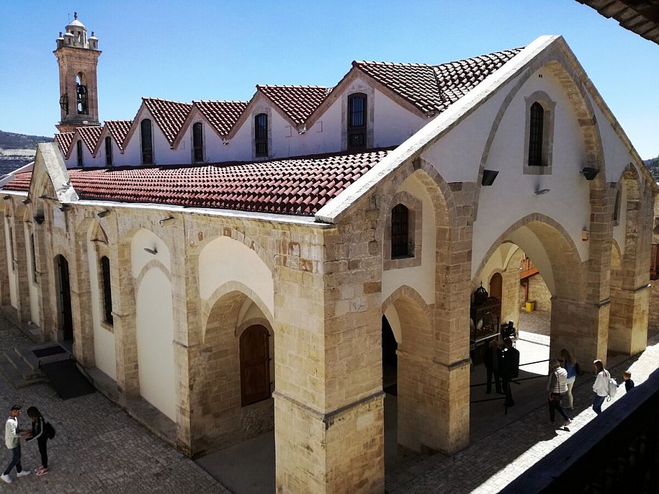 omodos, monastero della santa croce