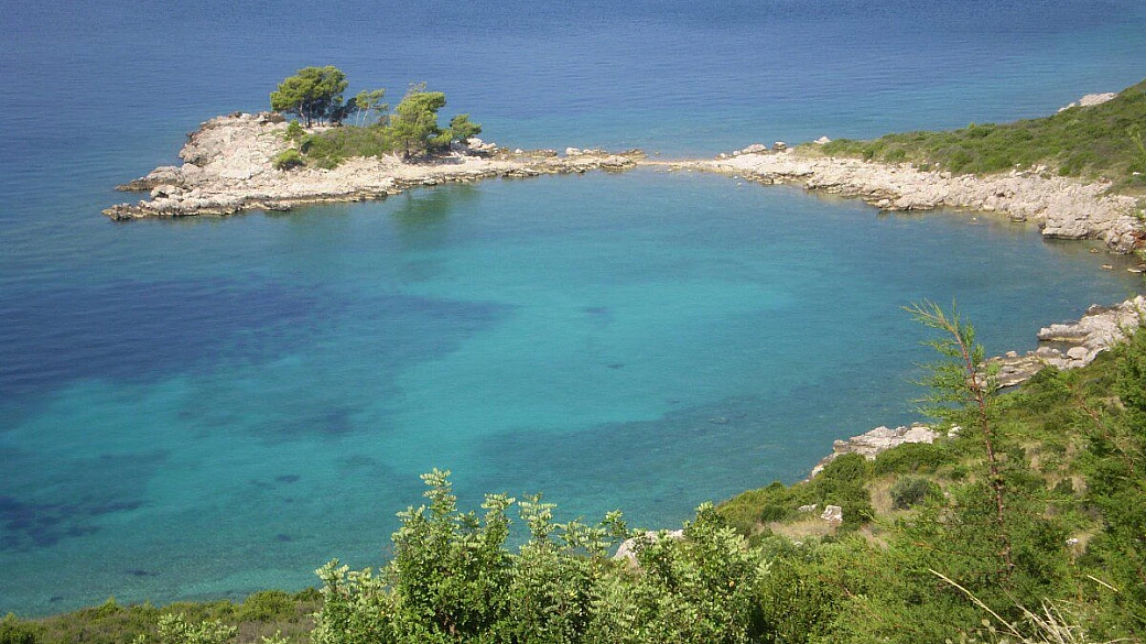 in piena estate tra peljesac e dubrovnik