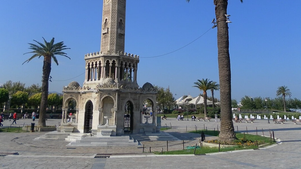 in crociera tra grecia, turchia e croazia