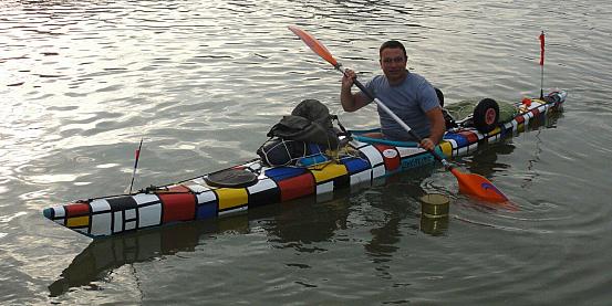 Kayak Mondrian 2