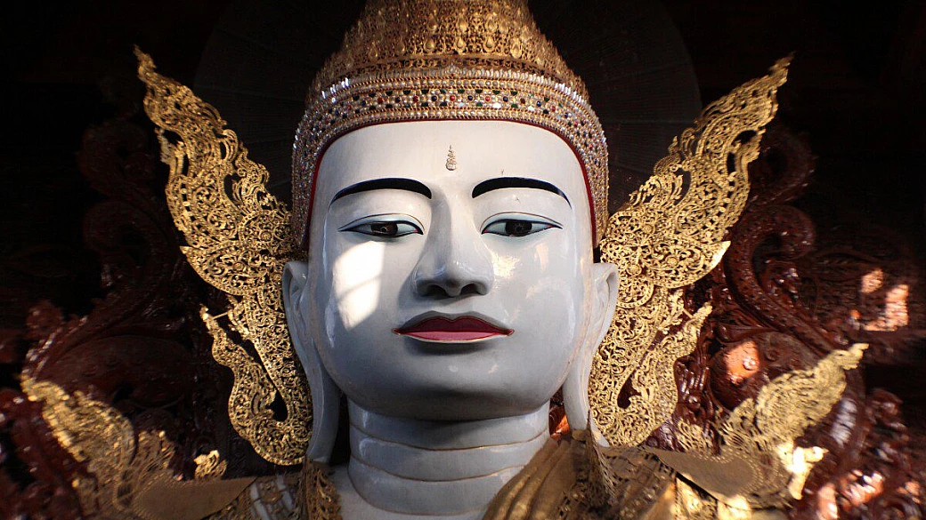 lungo la costa dell'arakan