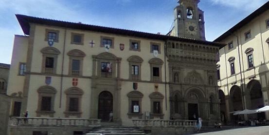 Arezzo 4