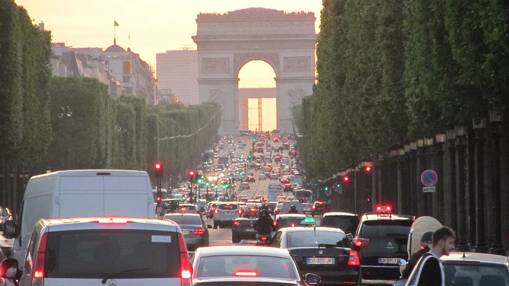 a parigi fra monumenti, dolci e tea