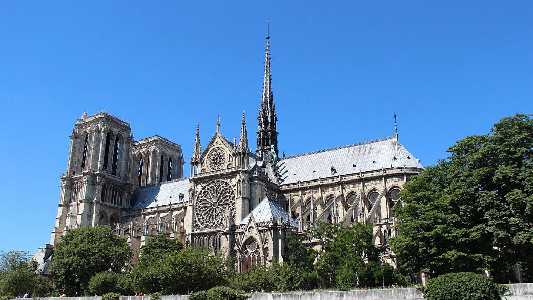 parigi val bene... sei giorni