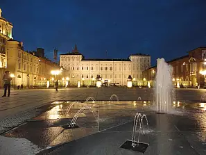 piazza castello 4