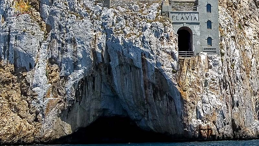 iglesias, la sardegna tra presente e passato