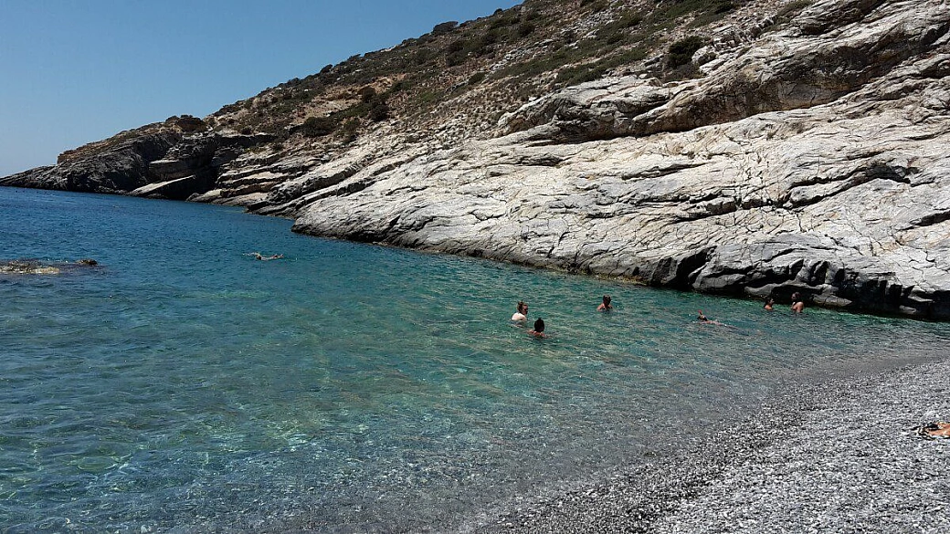 koufonissi e amorgos: le due facce delle piccole cicladi