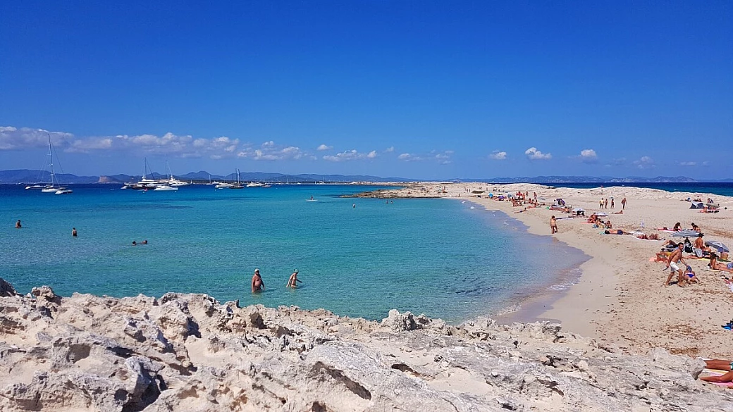 un tuffo nelle baleari