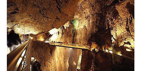 grotte di san canziano, slovenia