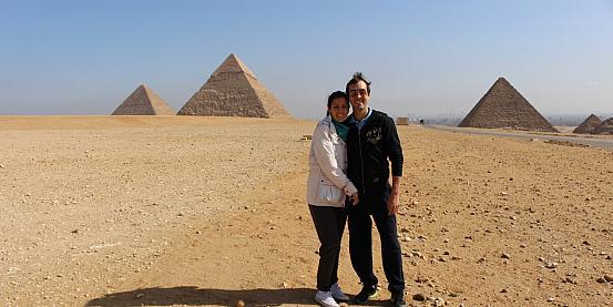all'ombra delle piramidi, ultima tappa del nostro viaggio di nozze