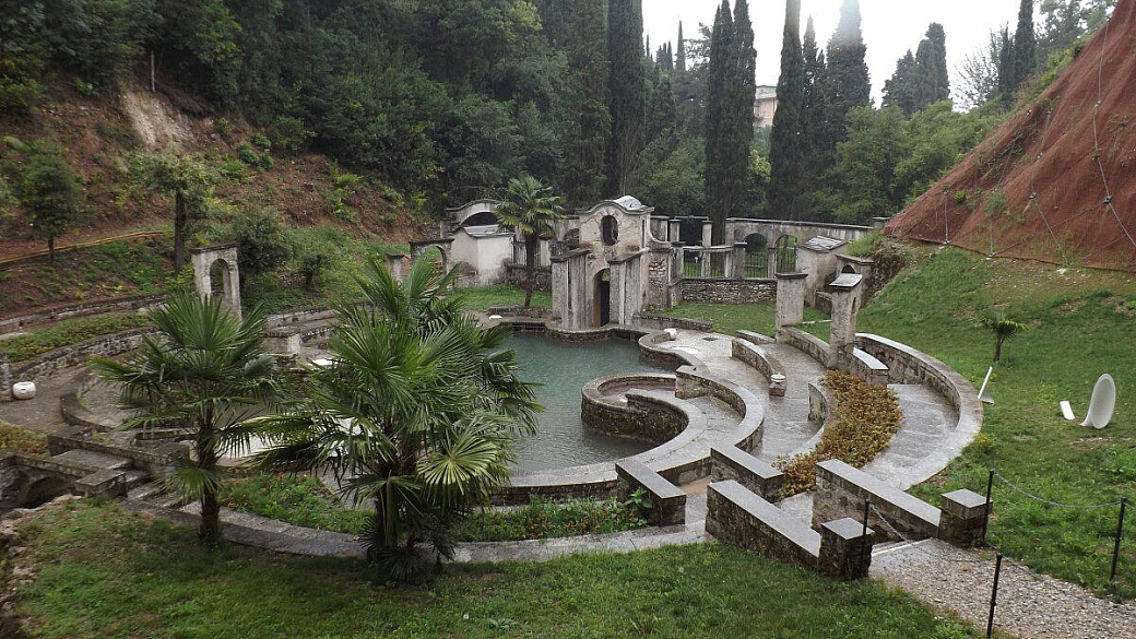 vittoriale di d'annunzio e sirmione