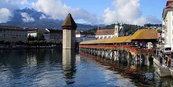 svizzera tra le meraviglie della natura e le deliziose città 7