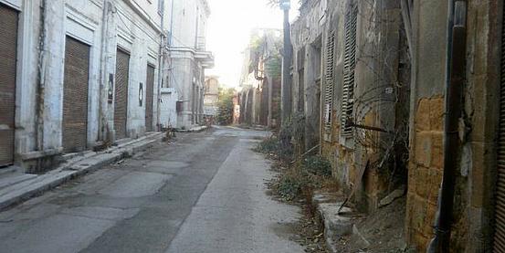 Nicosia greco-cipriota distruzione al confine