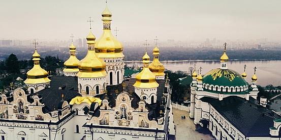Kiev, l'oro nel grigio