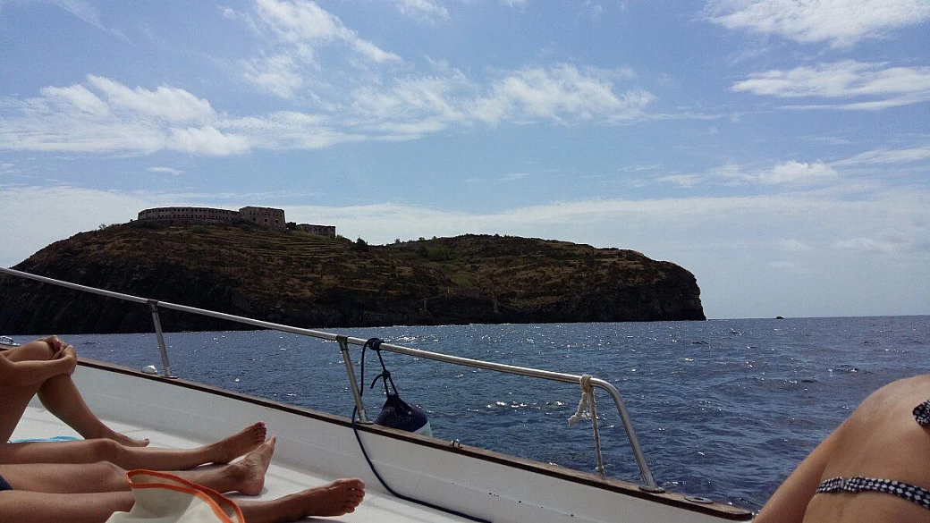 toccata e fuga a ventotene